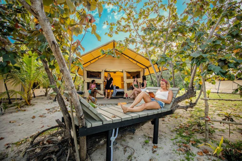 Barefoot Kuata Island Resort Exterior foto